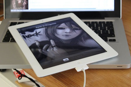 iPad 2 chính hãng giảm giá để đón iPad mới