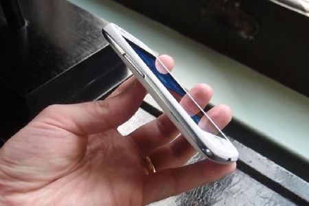 Samsung ra mắt điện thoại Windows Phone 4G giá rẻ - 4 Samsung ra mắt điện thoại Windows Phone 4G giá rẻ