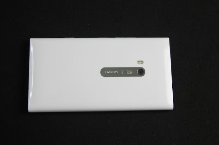 Nokia Lumia 900 về Việt Nam giá 12,3 triệu đồng
