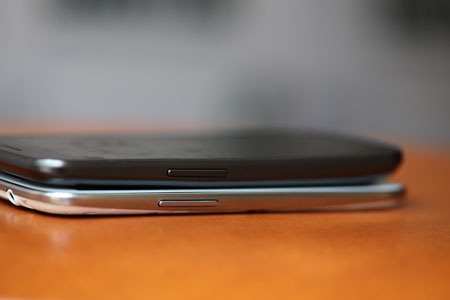Galaxy S III so dáng với Galaxy Nexus tại Việt Nam