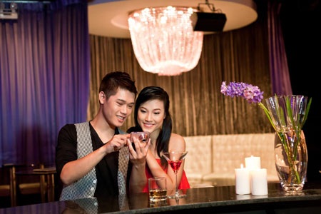 Loạt máy ảnh Cyber-shot "hút" khách hàng thích chụp đêm - 4 Loạt máy ảnh Cyber-shot hút khách hàng thích chụp đêm