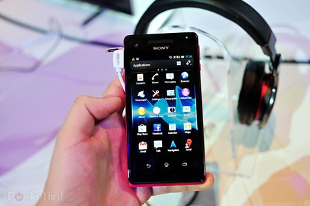 Những smartphone “khủng” mở màn IFA 2012 - 4 Những smartphone “khủng” mở màn IFA 2012