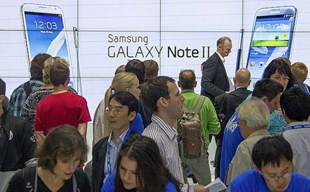 Galaxy Note II “trong mắt” giới công nghệ - 1 Galaxy Note II “trong mắt” giới công nghệ