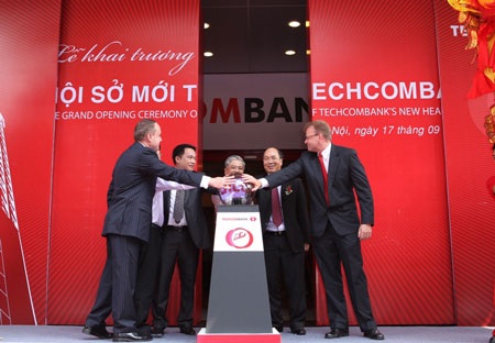 Techcombank khai trương Hội sở tại 191 Bà Triệu - 2 Techcombank chính thức khai trương Hội sở 191 Bà Triệu