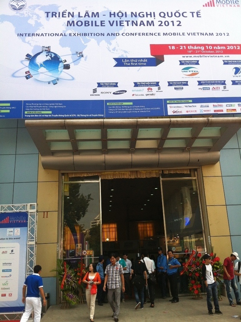 Triển lãm Mobile Việt Nam 2012 – Công nghệ hội tụ - 1 Triển lãm Mobile Việt Nam 2012 – Công nghệ hội tụ