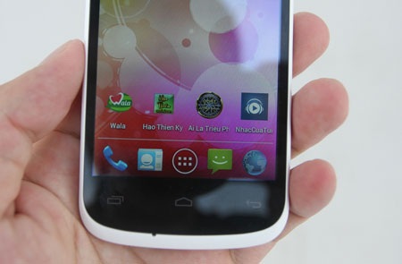 Mobiistar Touch Kem 432 – “dế” dual-core giá tốt