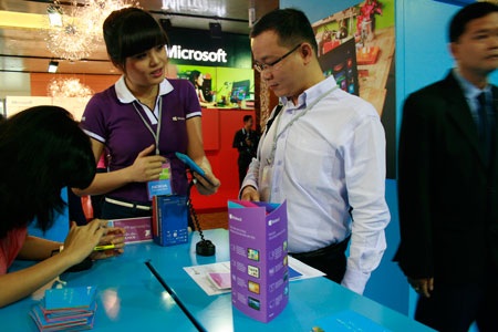 Windows 8 chính thức “diện kiến” người dùng Việt Nam - 6 Windows 8 chính thức “diện kiến” người dùng Việt Nam