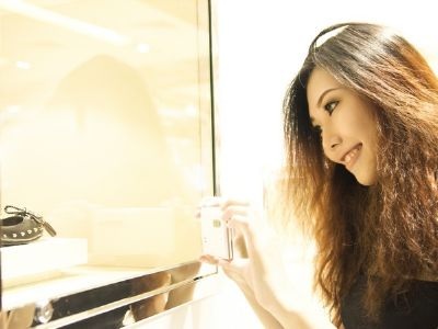 Chân dài cá tính với Touch KEM 432m - 2 Chân dài cá tính với Touch KEM 432m