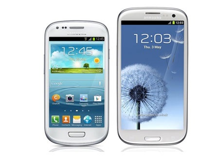 Galaxy S III mini có kích thước vừa vặn và thiết kế thời trang