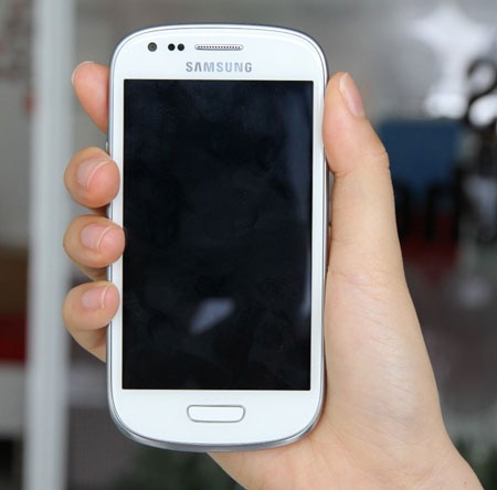 Galaxy S III Mini chuẩn bị bán tại Việt Nam, giá 8 triệu đồng