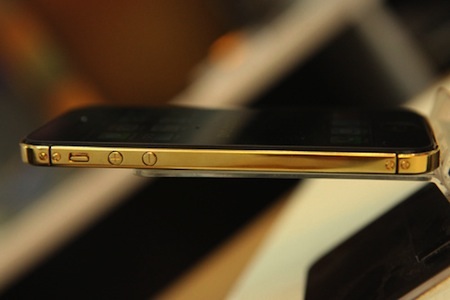 iPhone 5 đúc vàng nguyên khối giá 380 triệu tại Việt Nam - 6 Khôi Linh