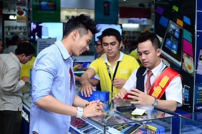 Hồ Vĩnh Khoa “săn” Nokia Lumia 820 - 1 Hồ Vĩnh Khoa “săn” Nokia Lumia 820