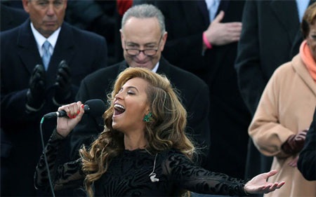 Những hình ảnh hài hước tại lễ nhậm chức của Tổng thống Obama - 2 Normal