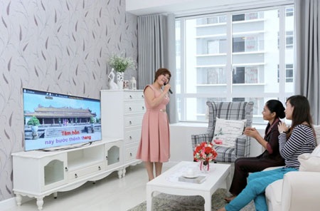 Giọng ca “khủng long” Xuân Nghi tiết lộ sở thích - 3 Mẹ và cô bạn thân cổ vũ tiết mục karaoke đầy ngẫu hứng của
Xuân Nghi