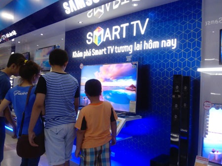 TV LED giá rẻ hot hàng dịp mua sắm cuối năm - 1 TV LED giá rẻ đang thu hút nhiều người dùng quan tâm.