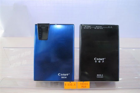 Dung lượng 10.000 mAh nhưng giá chỉ hơn... 400.000 đồng.