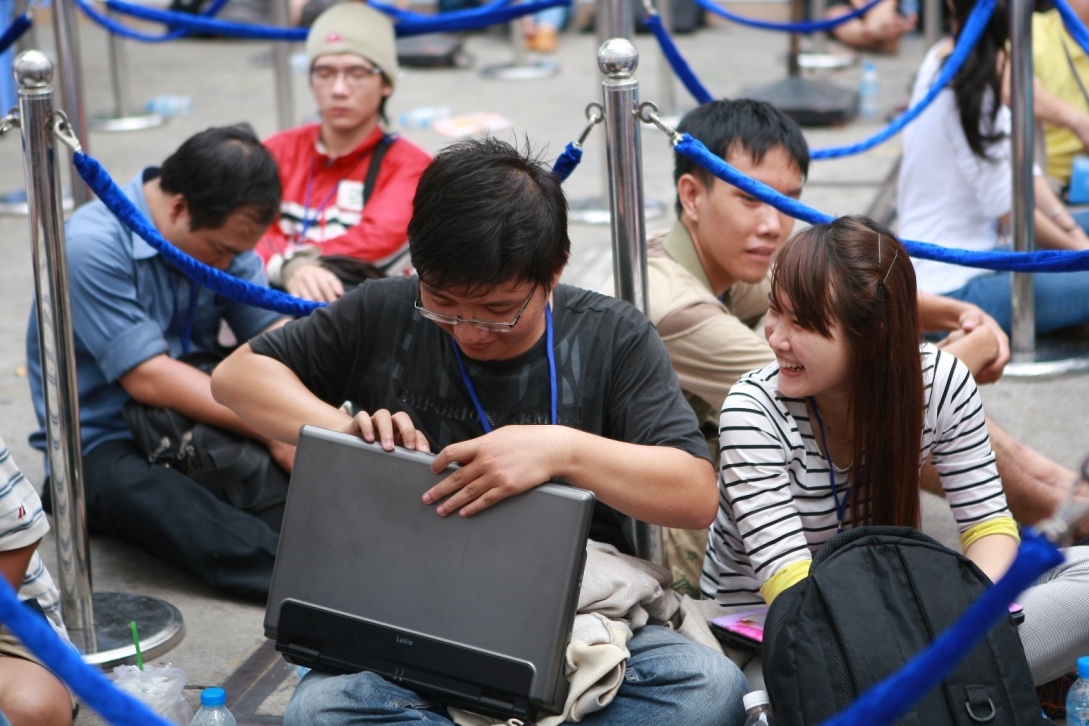 Tỉ mỉ kiểm tra lại laptop lần cuối