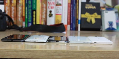 Hình ảnh Galaxy S4 đọ dáng với 4 đối thủ điện thoại Full HD