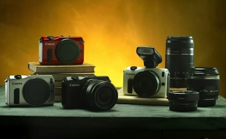 Xem Samsung NX300 “thi đấu” với Canon EOS M - 2 Samsung đầu tư cho NX bộ lens lên tới 12 loại, khá đa dạng
so với dòng EOS M của Canon