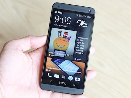 Đánh giá HTC One chuẩn bị bán tại Việt Nam - 7 Giao diện BlinkFeed