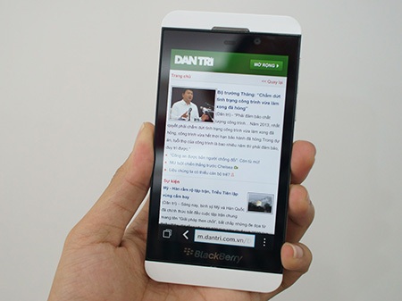 Những smartphone bán ra tại Việt Nam tháng 5/2013