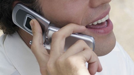 Điện thoại roaming không hiển thị số gọi đến? - 1 Điện thoại roaming không hiển thị số gọi đến?