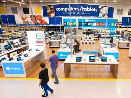 Microsoft, Samsung “chạy đua” mở cửa hàng trải nghiệm - 1 Microsoft sẽ chiếm phần lớn diện tích tại khu vực đồ điện tử của Best Buy.