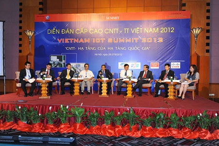 Chuẩn bị khai mạc Diễn đàn cấp cao ICT Summit 2013