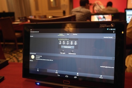 Điểm benchmark AnTuTu của thiết bị sử dụng chip Snapdragon 800 xung nhịp 2,27GHz đạt 35.380.