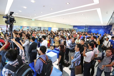 Mua sắm đẳng cấp và nhiều ưu đãi với Samsung Experience Shop - 2 Mua sắm đẳng cấp và nhiều ưu đãi với Samsung Experience Shop