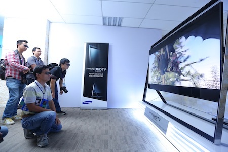 Samsung bắt đầu nhận đặt hàng mẫu TV Ultra HD với số lượng hạn chế.
