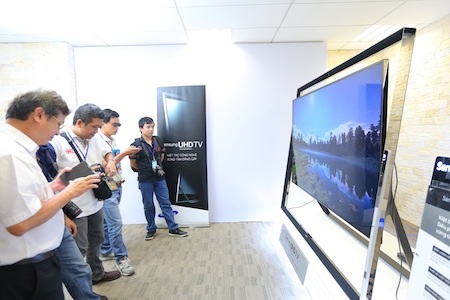 Samsung bắt đầu nhận đặt hàng mẫu TV Ultra HD với số lượng hạn chế.