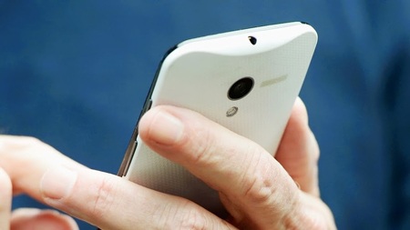 Camera 10 megapixel của Moto X có thể quay phim 1080p, tốc độ 60 khung hình/giây.