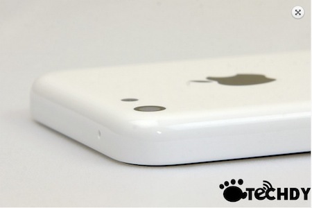 iPhone giá rẻ chưa ra mắt đã có sản phẩm “nhái”