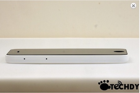 iPhone giá rẻ chưa ra mắt đã có sản phẩm “nhái”