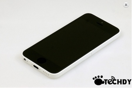 iPhone giá rẻ chưa ra mắt đã có sản phẩm “nhái”