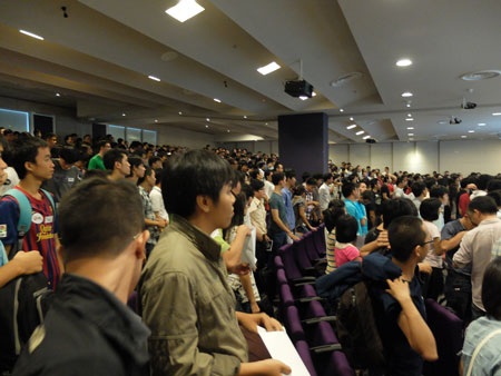 Ứng dụng nhắn tin Zalo tham gia Barcamp 2013 - 1 Ngày hội Barcamp thu hút nhiều bạn trẻ tham dự