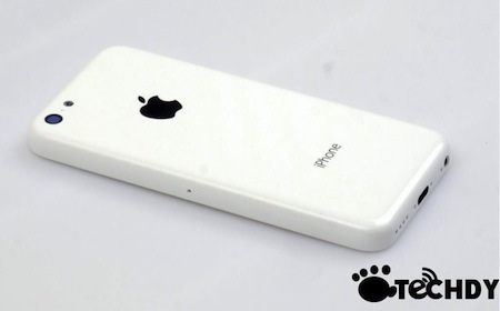 iPhone giá rẻ chưa ra mắt đã có sản phẩm “nhái”