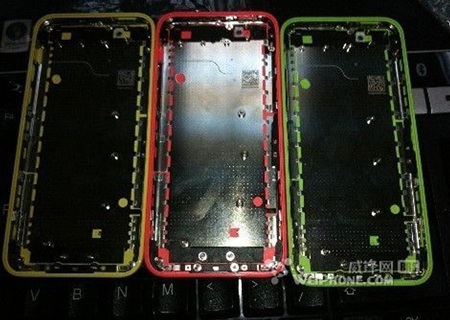 Nhà máy Foxconn làm rò rỉ bộ vỏ nhựa của iPhone giá rẻ - 4 Mặt trong của bộ vỏ hé lộ về các thay đổi trong thiết kế của iPhone giá rẻ