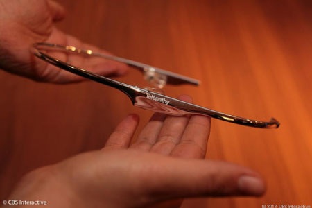 Telepathy One sẽ ra mắt trong năm 2014.