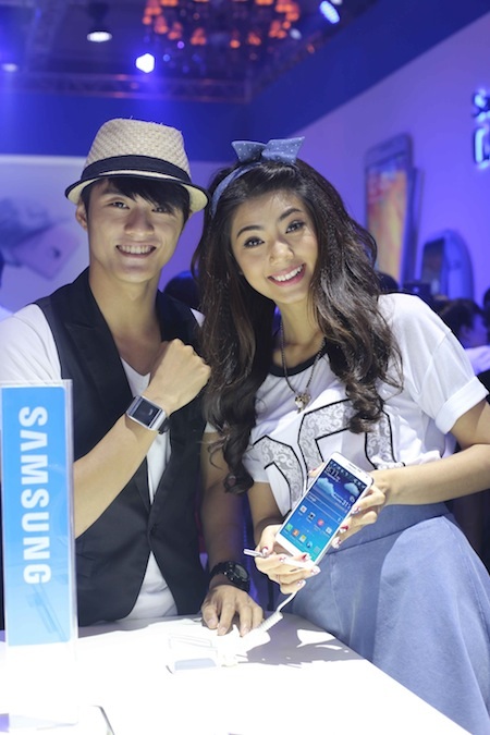 Samsung ra mắt Galaxy Note 3 và Galaxy Gear tại Việt Nam - 9 ... trải nghiệm Galaxy Note 3 và Galaxy Gear.