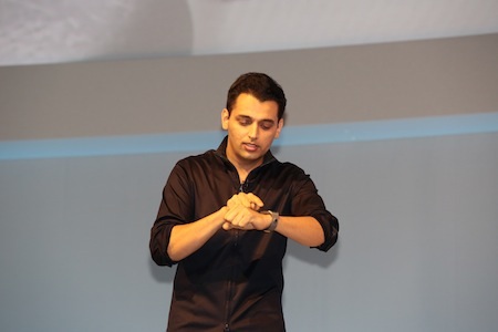 Đồng hồ thông minh Galaxy Gear có thể gọi điện chính thức ra mắt