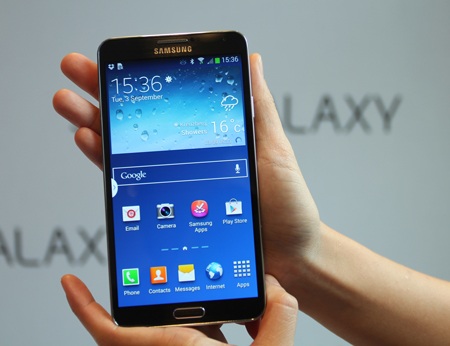 Ảnh thực tế Galaxy Note 3 vừa trình làng của Samsung - 10 Sản phẩm hoạt động trên nền tảng Android 4.3 mới nhất, với giao diện TouchWiz đặc trưng của Samsung