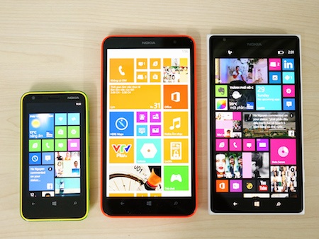 Mở hộp smartphone cỡ lớn Lumia 1320 sắp bán tại Việt Nam - 9 Lumia 1320 khi đặt cạnh Lumia 620 và Lumia 1520.