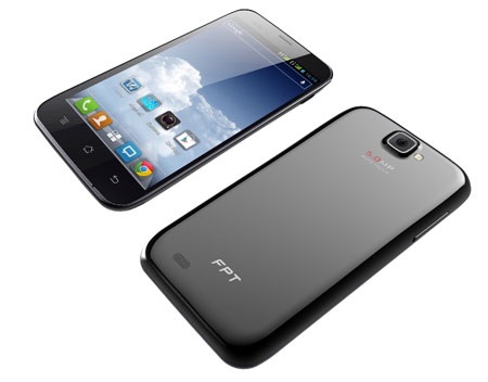 FPT ra mắt smartphone 5 inches lõi tứ giá rẻ - 1 Thiết kế bóng bảy đẹp mắt và thời trang của FPT F82