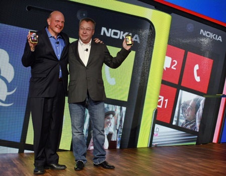 Mỹ phê duyệt thương vụ mua bán giữa Microsoft và Nokia - 1 Thương vụ giữa Microsoft và Nokia sẽ được quyết định trong tuần này.