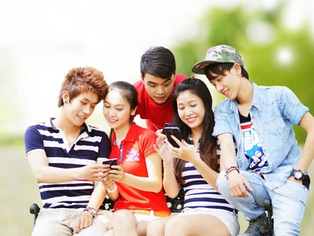 Nỗ lực miễn phí Internet di động tại Việt Nam - 1 Hiện nay, tại nhiều địa điểm, người dùng có thể truy cập wifi hoặc dùng 3G miễn phí