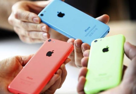 Nghi án iPhone trở thành thiết bị nghe lén - 1 iPhone trở thành nghi án trong vụ lấy cắp thông tin người dùng.