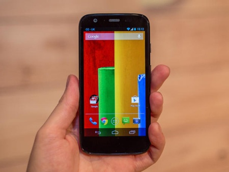 Google bất ngờ “bán tháo” Motorola cho Lenovo - 1 Motorola chuẩn bị thuộc quyền sở hữu của Lenovo.