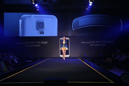 Galaxy S5 chính thức bán với giá 15,99 triệu đồng từ ngày 11/4 - 2 Quốc Phan
